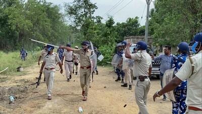 Police and paramilitary personnel were stationed across West Bengal amidst incidents if violence (File Photo) Police and paramilitary personnel were stationed across West Bengal amidst incidents if violence (File Photo)