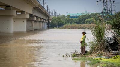 Yamuna was flowing at 203.62m at 9pm on Sunday. (HT Archive)