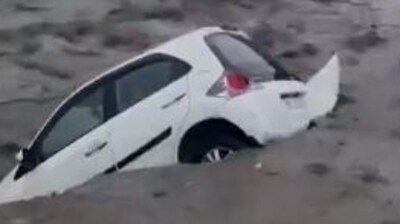 Car swept away in Himachal Pradesh's Beas river