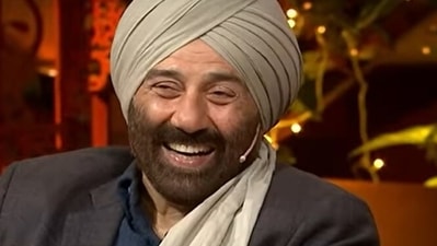Sunny Deol promotes Gadar 2 on The Kapil Sharma Show Sunny Deol promotes Gadar 2 on The Kapil Sharma Show
