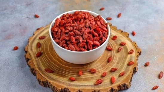 Goji berries possess anti-ageing properties, a notable component known as betaine has been shown to suppress the formation of wrinkles and collagen damage caused by ultraviolet radiation.(Freepik)