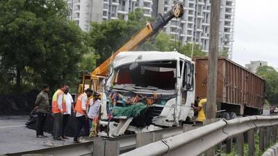 The accident spot at Bhumkar Chowk. (Ravindra Joshi/HT PHOTO)