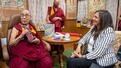 US undersecretary and special coordinator for Tibetan issues Uzra Zeya with Tibetan spiritual leader the Dalai Lama in Dharamshala on Thursday. (HT Photo) US undersecretary and special coordinator for Tibetan issues Uzra Zeya with Tibetan spiritual leader the Dalai Lama in Dharamshala on Thursday. (HT Photo)