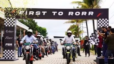 Units of the e-bike were delivered to their respective owners at the 'First To Rorr' event (Image courtesy: Oben Electric) Units of the e-bike were delivered to their respective owners at the 'First To Rorr' event (Image courtesy: Oben Electric)