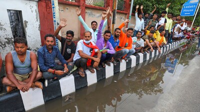 Pilgrims wait to get themselves registered for the Amarnath Yatra in Jammu. (PTI Photo) Pilgrims wait to get themselves registered for the Amarnath Yatra in Jammu. (PTI Photo)