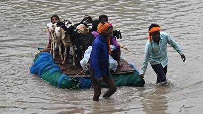 The Rail traffic over the old Yamuna bridge in Delhi has been temporarily suspended since 6.00 a.m, today till July 11, said Northern Railway. (AFP) The Rail traffic over the old Yamuna bridge in Delhi has been temporarily suspended since 6.00 a.m, today till July 11, said Northern Railway. (AFP)