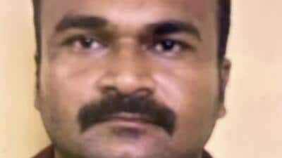 the crime branch arrested Deepak Jadhav, 36, the mastermind of the gang. (HT Photo)