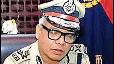 Uttar Pradesh DGP Vijaya Kumar. (HT FILE PHOTO) Uttar Pradesh DGP Vijaya Kumar. (HT FILE PHOTO)