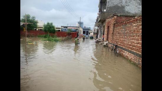 Haryana death toll mounts to 15, Khattar announces ₹4-lakh relief to kin