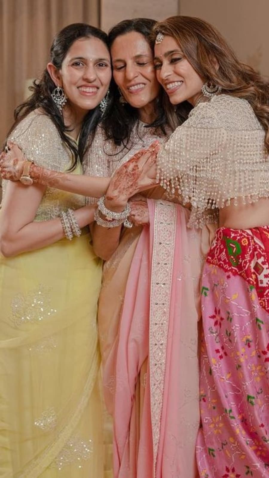 Shloka_Ambani_At_Nephews_Mundan_Ceremony