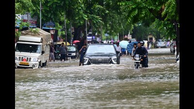 Like every year, residents of Sectors 70, 71, Phase 4, 5, 3B1, 3B2, and Phase 11 tried in vain to prevent water from entering their houses, but waterlogged Aerocity exposed GMADA’s lack of preparedness. (Ravi Kumar/HT) Like every year, residents of Sectors 70, 71, Phase 4, 5, 3B1, 3B2, and Phase 11 tried in vain to prevent water from entering their houses, but waterlogged Aerocity exposed GMADA’s lack of preparedness. (Ravi Kumar/HT)
