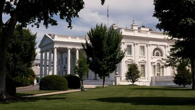 The White House is seen in Washington. No fingerprints or DNA turned up on the baggie of cocaine found in the West Wing lobby last week despite a sophisticated FBI crime lab analysis, and surveillance footage of the area didn’t identify a suspect, according to summary of the Secret Service investigation obtained by The Associated Press. (AP)