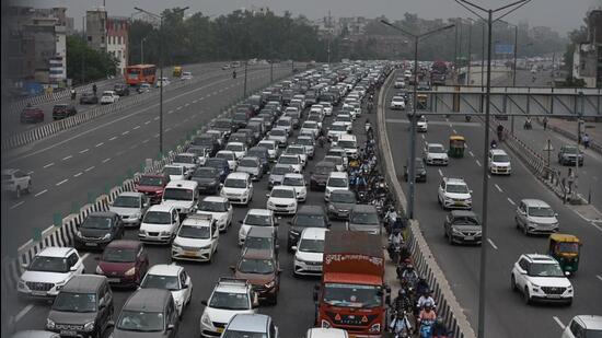 Police said non-destined commercial vehicles were being diverted. (HT PHOTO)