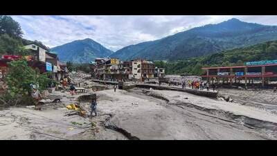 A view of flood-ravaged Manali town in Kullu district on Friday. Isolated spells of heavy to very heavy rainfall are forecast in Chamba, Kangra, Shimla, Kullu, Mandi, Solan, Una, Bilaspur, Hamirpur and Sirmaur from July 15 to 17. (HT photo) A view of flood-ravaged Manali town in Kullu district on Friday. Isolated spells of heavy to very heavy rainfall are forecast in Chamba, Kangra, Shimla, Kullu, Mandi, Solan, Una, Bilaspur, Hamirpur and Sirmaur from July 15 to 17. (HT photo)