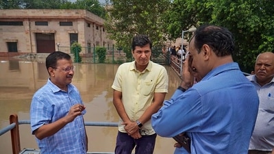 Delhi chief minister Arvind Kejriwal with Delhi health minister Saurabh Bharadwaj at Wazirabad water treatment plant in New Delhi on Thursday. (PTI) Delhi chief minister Arvind Kejriwal with Delhi health minister Saurabh Bharadwaj at Wazirabad water treatment plant in New Delhi on Thursday. (PTI)