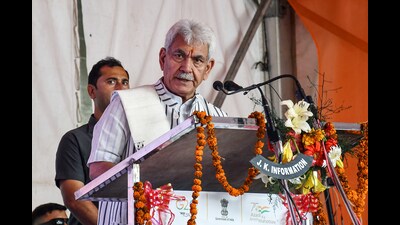 Jammu and Kashmir lieutenant governor Manoj Sinha addresses the valedictory function of the Multimedia Exhibition organised by the Central Bureau of Communication (CBC), Ministry of Information and Broadcasting, at Sri Pratap Higher Secondary School, in Srinagar on Friday. (ANI) Jammu and Kashmir lieutenant governor Manoj Sinha addresses the valedictory function of the Multimedia Exhibition organised by the Central Bureau of Communication (CBC), Ministry of Information and Broadcasting, at Sri Pratap Higher Secondary School, in Srinagar on Friday. (ANI)