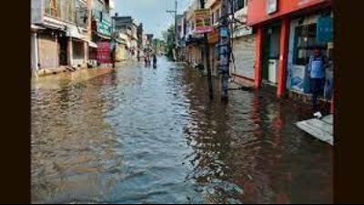 Manhole backflow, Buddha Nullah overflow a double whammy for residents at Ludhiana. (HT FILE)