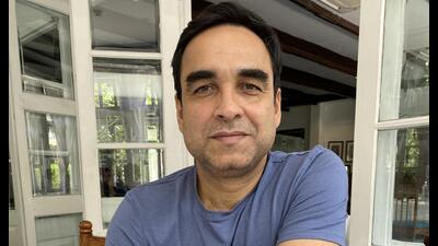 Pankaj Tripathi during shoot of Main Atal Hoon in Lucknow recently. (Deep Saxena/HT)
