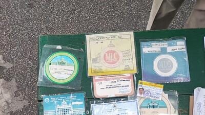The Bengaluru police has seized over 300 counterfeit and expired passes used to enter Vidhana Soudha on Friday (HT Photo) The Bengaluru police has seized over 300 counterfeit and expired passes used to enter Vidhana Soudha on Friday (HT Photo)