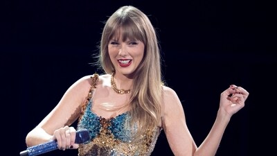 US singer-songwriter Taylor Swift performs onstage on the first night of her "Eras Tour" at AT&T Stadium in Arlington, Texas, (AFP) US singer-songwriter Taylor Swift performs onstage on the first night of her "Eras Tour" at AT&T Stadium in Arlington, Texas, (AFP)
