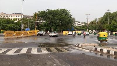 The Delhi Traffic Police said the decision was taken in view of the receding water level of the Yamuna (Twitter/dtptraffic) The Delhi Traffic Police said the decision was taken in view of the receding water level of the Yamuna (Twitter/dtptraffic)
