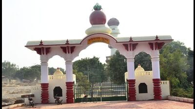 The agency would be required to develop and get the site running by November 15, 2024 -- well before the start of Mahakumbh-2025. (HT Photo) The agency would be required to develop and get the site running by November 15, 2024 -- well before the start of Mahakumbh-2025. (HT Photo)