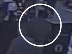 A chilling viral video showsGilgo Beach serial killer Rex Heuermann being arrested byplainclothes cops as he calmly strolled down a Midtown sidewalk (WABC screenshot)