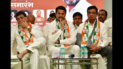 (From left) State Congress leaders Ashok Chavan, Nana Patole and Balasaheb Thorat. With the second highest number of MLAs in the house, the party can now claim the post of Leader of Opposition (HT PHOTO) (From left) State Congress leaders Ashok Chavan, Nana Patole and Balasaheb Thorat. With the second highest number of MLAs in the house, the party can now claim the post of Leader of Opposition (HT PHOTO)