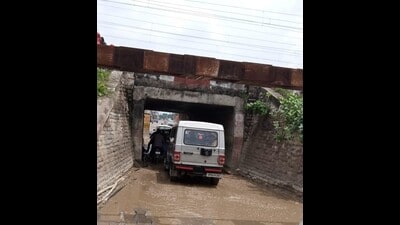 A railway bridge to be widened. (HT PHOTO) A railway bridge to be widened. (HT PHOTO)