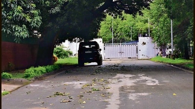 A shorter alternative route to enter the sector, which also houses the Haryana CM residence, was closed in the late 1980s citing security concerns. (Keshav Singh/HT)
