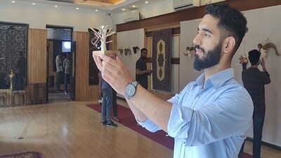 Rehman's bone crafting talent stood out amidst Kashmir's traditional focus on fine design elements. (ANI photo) Rehman's bone crafting talent stood out amidst Kashmir's traditional focus on fine design elements. (ANI photo)