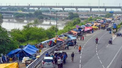 An LG secretariat official said that the compulsory meeting of the flood control committee should have taken place by the end of June. (Sanjeev Verma/HT) An LG secretariat official said that the compulsory meeting of the flood control committee should have taken place by the end of June. (Sanjeev Verma/HT)