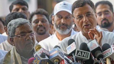 CM Siddaramaiah and Surjewala