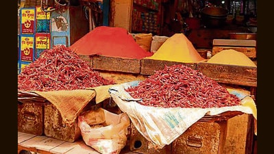 Cumin, a commonly used spice, has seen a sharp increase in price. It is currently priced at ₹800 per kilogram compared to around ₹600 per kilogram just a month ago. (Manish/HT) Cumin, a commonly used spice, has seen a sharp increase in price. It is currently priced at ₹800 per kilogram compared to around ₹600 per kilogram just a month ago. (Manish/HT)