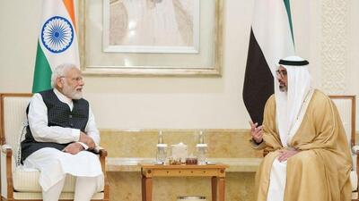 Indian Prime Minister Narendra Modi meets Zayed Al Nahyan, Crown Prince of Abu Dhabi during his official visit in Abu Dhabi (Reuters Photo) Indian Prime Minister Narendra Modi meets Zayed Al Nahyan, Crown Prince of Abu Dhabi during his official visit in Abu Dhabi (Reuters Photo)