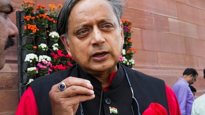 Shashi Tharoor said there's no evidence that internet ban mitigates violence or terrorism. (PTI / File photo)