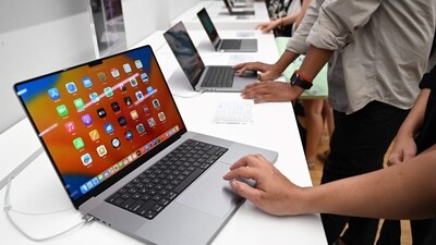 MacBooks laptops during the first Apple Premium Reseller grand opening in Phnom Penh on July 15. (AFP) MacBooks laptops during the first Apple Premium Reseller grand opening in Phnom Penh on July 15. (AFP)