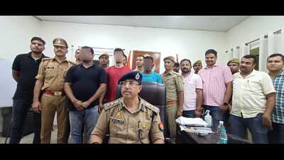 Network of 300 CCTVs helps 12-member team find culprits. (HT Photo) Network of 300 CCTVs helps 12-member team find culprits. (HT Photo)