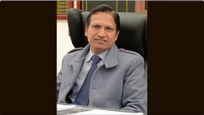 On the other hand, UT adviser Dharam Pal said Garg can only be relieved once the new officer joins duty. (HT Photo) On the other hand, UT adviser Dharam Pal said Garg can only be relieved once the new officer joins duty. (HT Photo)
