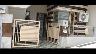 The victim’s rented house in Sarpanch Colony, Bhagomajra, Kharar. (HT Photo) The victim’s rented house in Sarpanch Colony, Bhagomajra, Kharar. (HT Photo)
