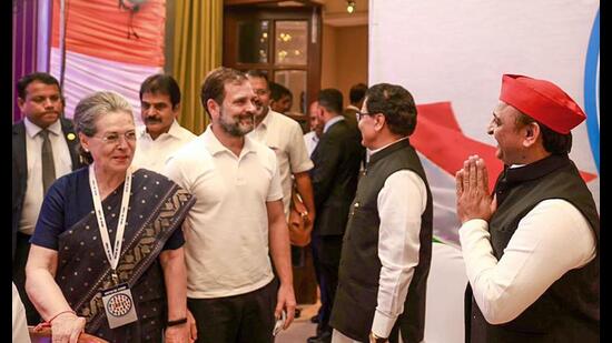 Congress party leaders Sonia Gandhi, Rahul Gandhi and Samajwadi Party leaders Akhilesh Yadav, Ram Gopal Yadav during the Opposition leaders’ dinner meeting, in Bengaluru on Monday. (ANI Photo)
