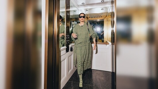 Sonam Kapoor's whole look for the event was put together by her sister Rhea Kapoor.&nbsp;(Instagram/@sonamkapoor)