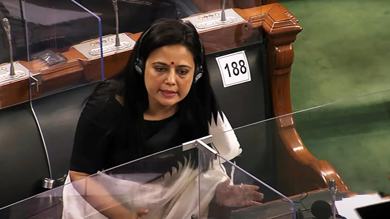 On Modi's 'of, by and for family' jibe, TMC's Mahua says 'JhootGuru at it again' | Latest News India - Vimarsana News