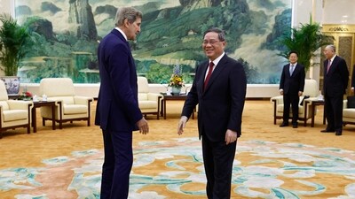 US Climate Envoy John Kerry (L) and China's Premier Li Qiang attend a meeting at the Great Hall of the People in Beijing on July 18, 2023. (AFP) US Climate Envoy John Kerry (L) and China's Premier Li Qiang attend a meeting at the Great Hall of the People in Beijing on July 18, 2023. (AFP)