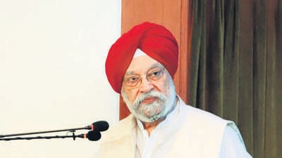 Union minister of housing and urban affairs Hardeep Singh Puri speaks at the Connect Karo 2023 event in New Delhi on Tuesday. Union minister of housing and urban affairs Hardeep Singh Puri speaks at the Connect Karo 2023 event in New Delhi on Tuesday.
