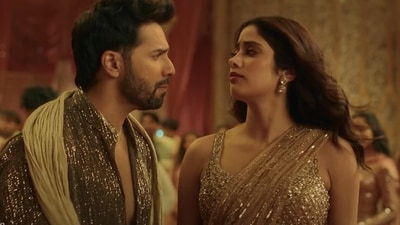 Varun Dhawan and Janhvi Kapoor in a still from Bawaal song Dilon ki Doriyan. Varun Dhawan and Janhvi Kapoor in a still from Bawaal song Dilon ki Doriyan.