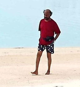 Rajinikanth in Maldives.