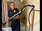 US police catches snake. US police catches snake.