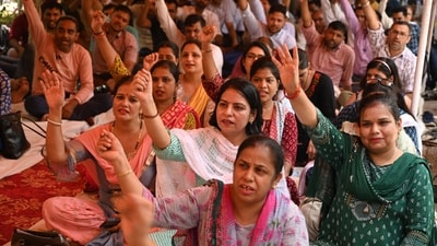 According to the civil registration system data up to June 2023, of 22 districts, the SRB of eight districts, including seven districts of the National Capital Region (NCR) were below 900. (Representational Image) (Parveen Kumar/HT Photo) According to the civil registration system data up to June 2023, of 22 districts, the SRB of eight districts, including seven districts of the National Capital Region (NCR) were below 900. (Representational Image) (Parveen Kumar/HT Photo)