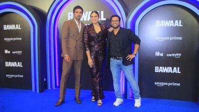 Saqib Saleem with sister and actor Huma Qureshi were spotted at Bawaal screening. Huma was also joined by her Tarla co-star Sharib Hashmi. All three of them posed together at the event. Saqib Saleem with sister and actor Huma Qureshi were spotted at Bawaal screening. Huma was also joined by her Tarla co-star Sharib Hashmi. All three of them posed together at the event. 